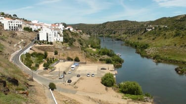 (Nord) 37.63833° - (Ouest) -7.6613° 