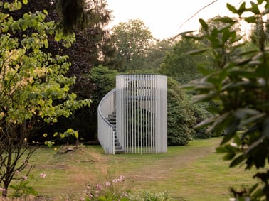 Landschaftstürme Ohlsdorfer Friedhof Hamburg 2020 Aussichtsturm Herr & Schnell Architekten Hamburger Friedhöfe -AöR-  Landschaftsarchitektur Ohlsdorf 2050 Auböck + Kárász Fotografie Daniele Ansidei