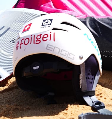 Team WindSucht mit dem Ensis Balz Pro Helm