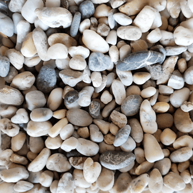 Kies gewaschen  Körnung 4-8mm 8-16mm 16-32mm Zuschlagstoff für Beton Zierkies Drainagematerial im Straßen- und Wegebau