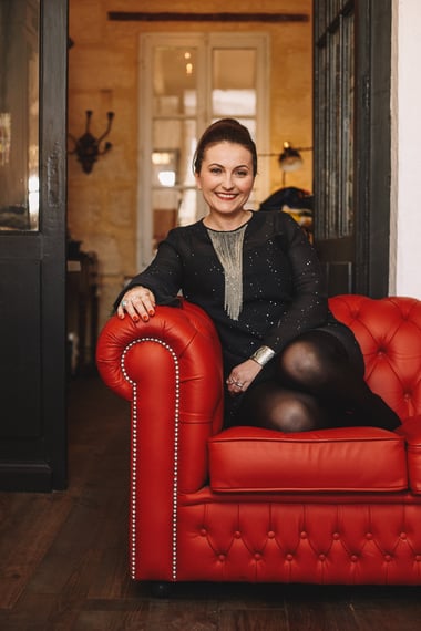 # Valériebertoucouture #surmesurebordeaux #creatricebordelaise #creationbordelaisefemme #modefemmebordeaux #surmesurebordeaux #ateliersurmesurefronsac #showroombordeaux #ateliersurmesurefronsac #modeaquitainefemme #luxeacquitaine #luxebordeaux #luxesurmes