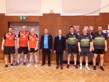 Am Flötzersteig kamen die Zuschauer voll auf ihre Kosten. Das war echte Werbung für den Tischtennissport. Leider verlor Sierndorf 3:6.