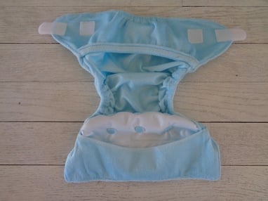 couche lavable newborn nouveau né mopetitou te2 ecomome : face intérieure