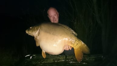 Etang de pêche à la carpe: Acrocarpe, 80120 Rue.