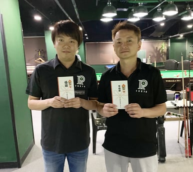 優勝の高比良（左）と2位の増渕　※写真：TPA（以下全て）