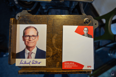 Autogramkarten Michael Müllers.