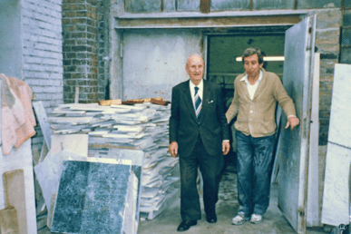 Das Johannes Wedig Marmorwerk unter der Leitung von Giovanni Germani und Giancarlo Donzelli auf dem Dragoner-Areal.