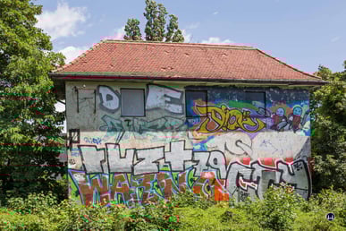 Das Stellwerk Tfd am S-Bahnhof Attilastraße. Abbruch und Geschichte.
