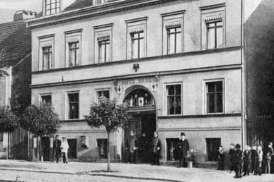 Schönebergs erste Rathäuser.