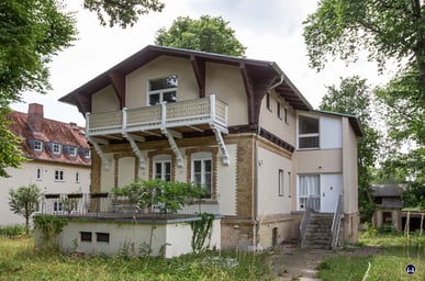 Sommervilla der Kolonie Alsen, Zum Löwen 1