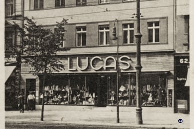 Lucas Wollwaren und Trikotagen, Karl-Marx-Straße 220