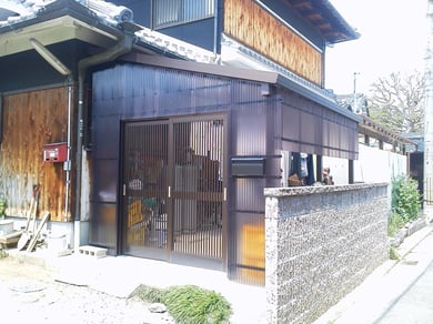 波板テラス加工　エクステリア施工事例　奈良県北葛城郡広陵町