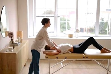 ボディケアの豊富な技術と整体の資格がとれる整体師コース