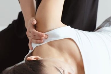 リンパオイルトリートメント・整体・リフレクソロジーの３大技術の資格が取れるボディセラピストコース