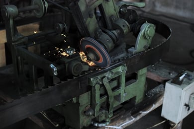 アンドウッド 無垢フローリング 新潟 調達記 andwood チーク 製材 ノコギリ