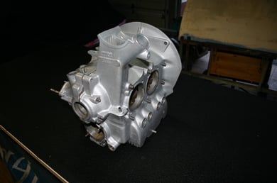 Motorgehäuse versilbert  und klarlackiert