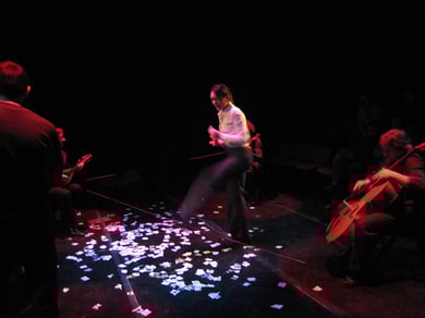 « Quadrat - 4 Sœurs » « Quadrat - Gulliver »  PIM Spazio Scenico  Milan  2009 - photo Frederik van Kleij