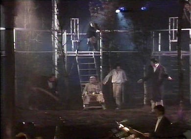 Image fixe de la vidéo « Dancer Danger » 1992