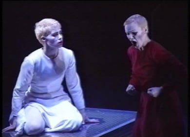 Image fixe de la vidéo « Los Heraldos » 1994