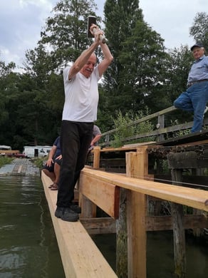 Hau den "Lukas" könnte man sagen.....