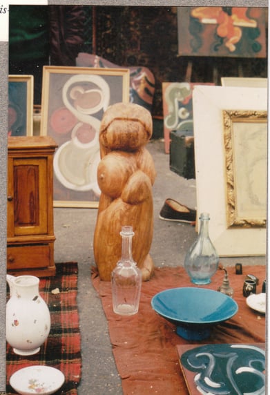 PARIS Oeuvres deSERVIN sur les puces de Montreuil