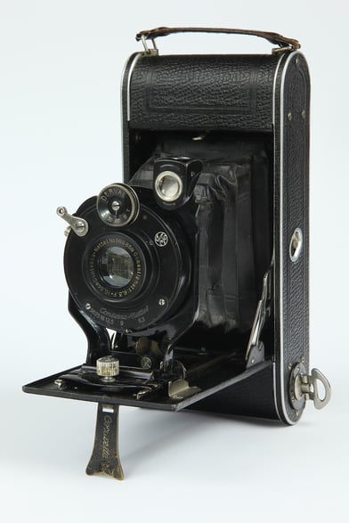 CONTESSA NETTEL Cocarette O   ©  engel-art.ch