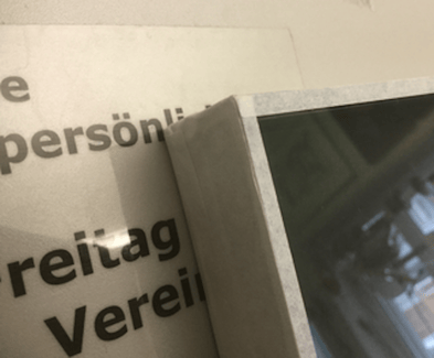 Päckli; Bild staubdicht abgeklebt