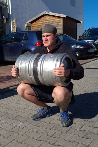 SC Int'l - Street Combatives - Cross-Combat-Training - Combative Strongman | Keg Lifting für Combatives, Krav Maga, Kampfsport und Selbstverteidigung