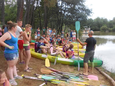 course de canoe sur l'étang - club de saint antoine de breuilh dordogne