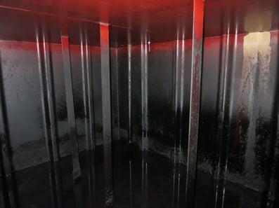 Heizöltank vor der Reinigung