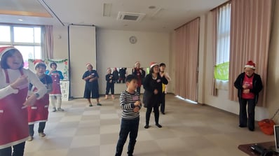 2019年12月松阪笑いヨガくらぶクリスマス会