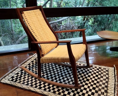 読書のイス　ロッキングチェア　（般若芳行）木の椅子展