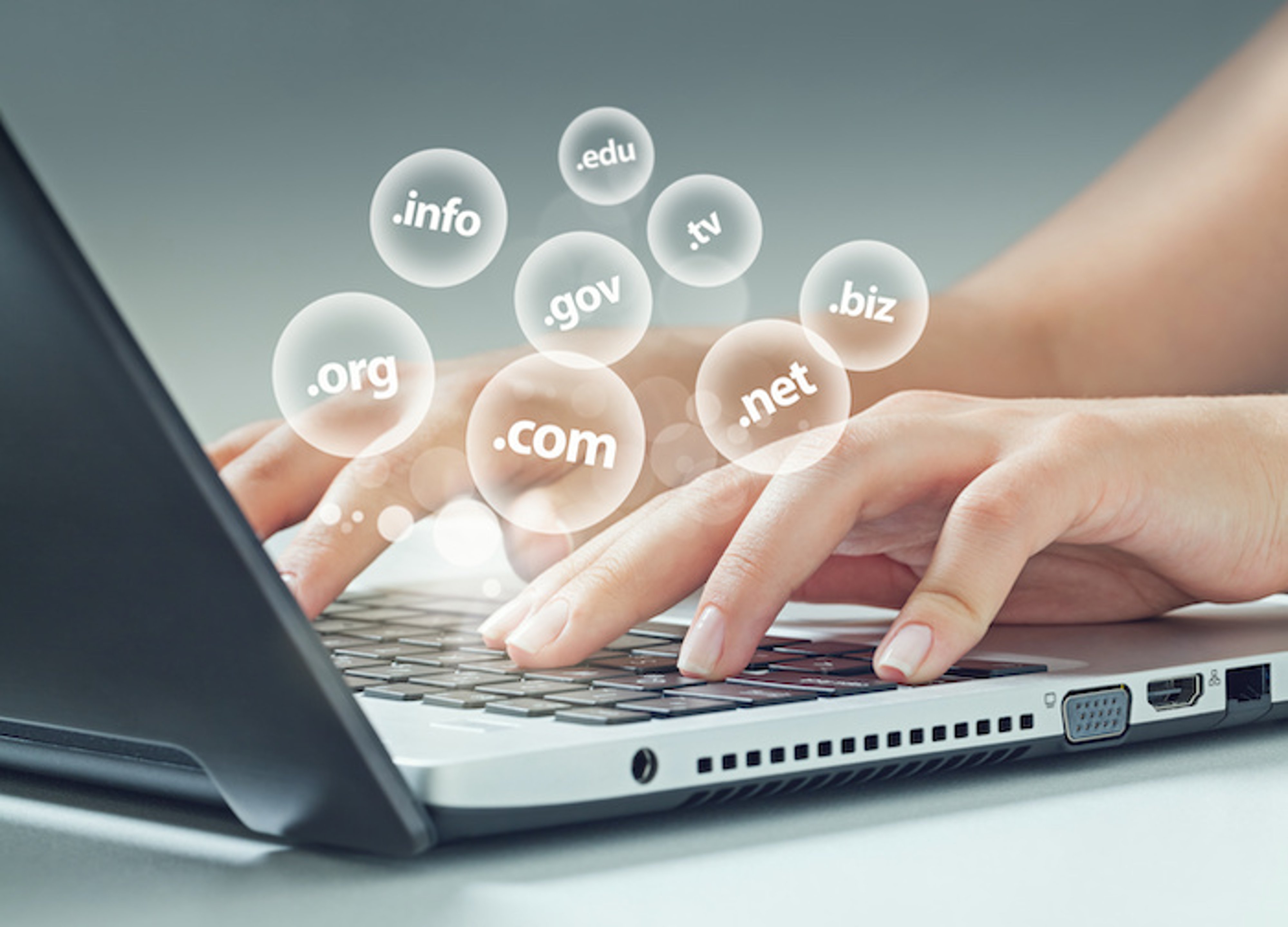 注意！毎年の更新料が高い！？独自ドメインの取得費以外にかかる費用は？ - ジンドゥー（Jimdo）