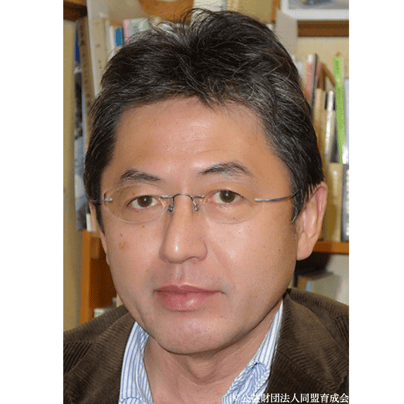 ノンフィクション作家で毎日新聞契約記者の藤原章生氏の写真