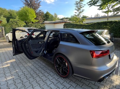 Audi RS3 Alcantara Armaturenbrett