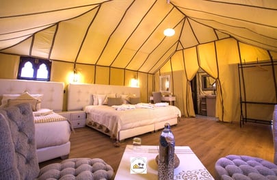 サハラ砂漠で体験したいラグジュアリーテント・モロッコ実加