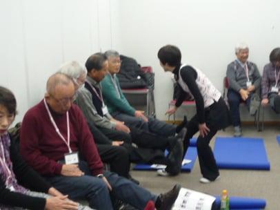 フレミラいきいき学舎(宝塚 )　シニアヨガ