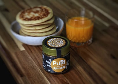 Miel de Kamahi avec pancake et jus d'orange Puri New Zealand
