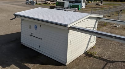 Cool-Dry-Anstrich der Bitumenschindeln