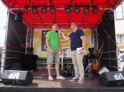 Alex Vorbeck präsentiert das LBV-Projekt Schlaraffenburger