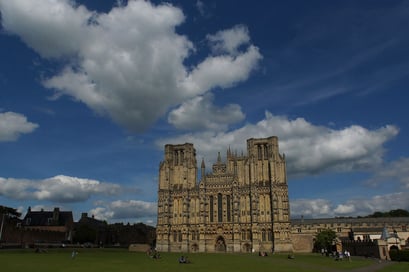 Wells - die gewaltige Kathedrale
