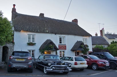 Typische Inn mit Pub - hier am Rand des Dartmoor Nationalparks