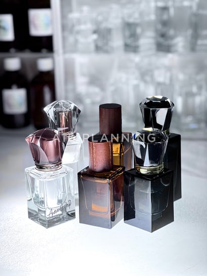 マスカレードブラック香水蓋_香水瓶用キャップ・蓋_卸売極小ロット