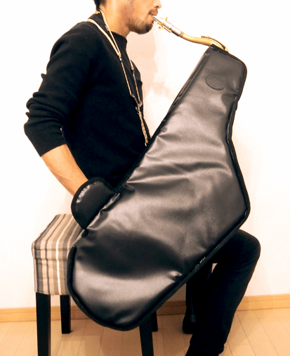 テナーサックス装着時