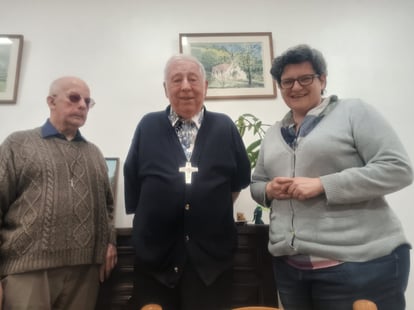 Père Bernard, Mgr Cottenceau, Estelle