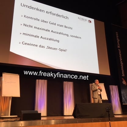 freaky finance, Immopreneur Kongress 2017, Hauptbühne, Darmstadtium, Johann Köber auf der Bühne