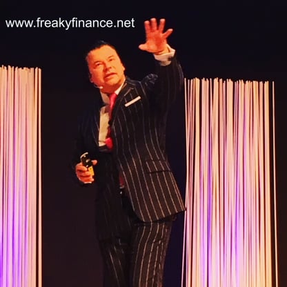 freaky finance, Immopreneur Kongress 2017, Hauptbühne, Darmstadtium, Paul Misar auf der Bühne