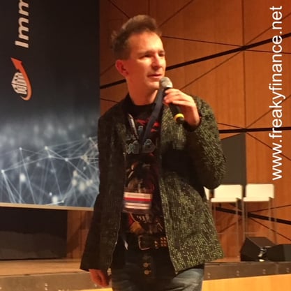 freaky finance, Immopreneur Kongress 2017, Hauptbühne, Darmstadtium, Gerald Hörhan auf der Bühne