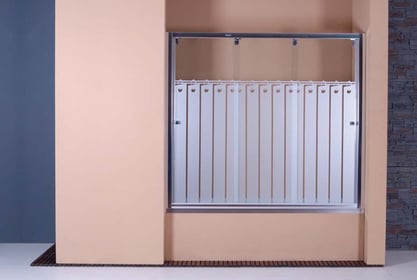 Mampara de baño de tres hojas correderas