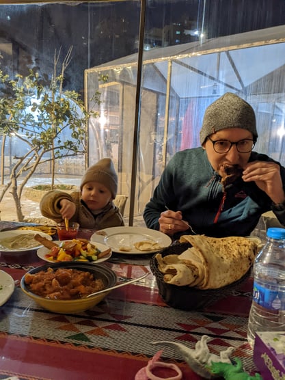 Abendessen im Gewächshaus :)
